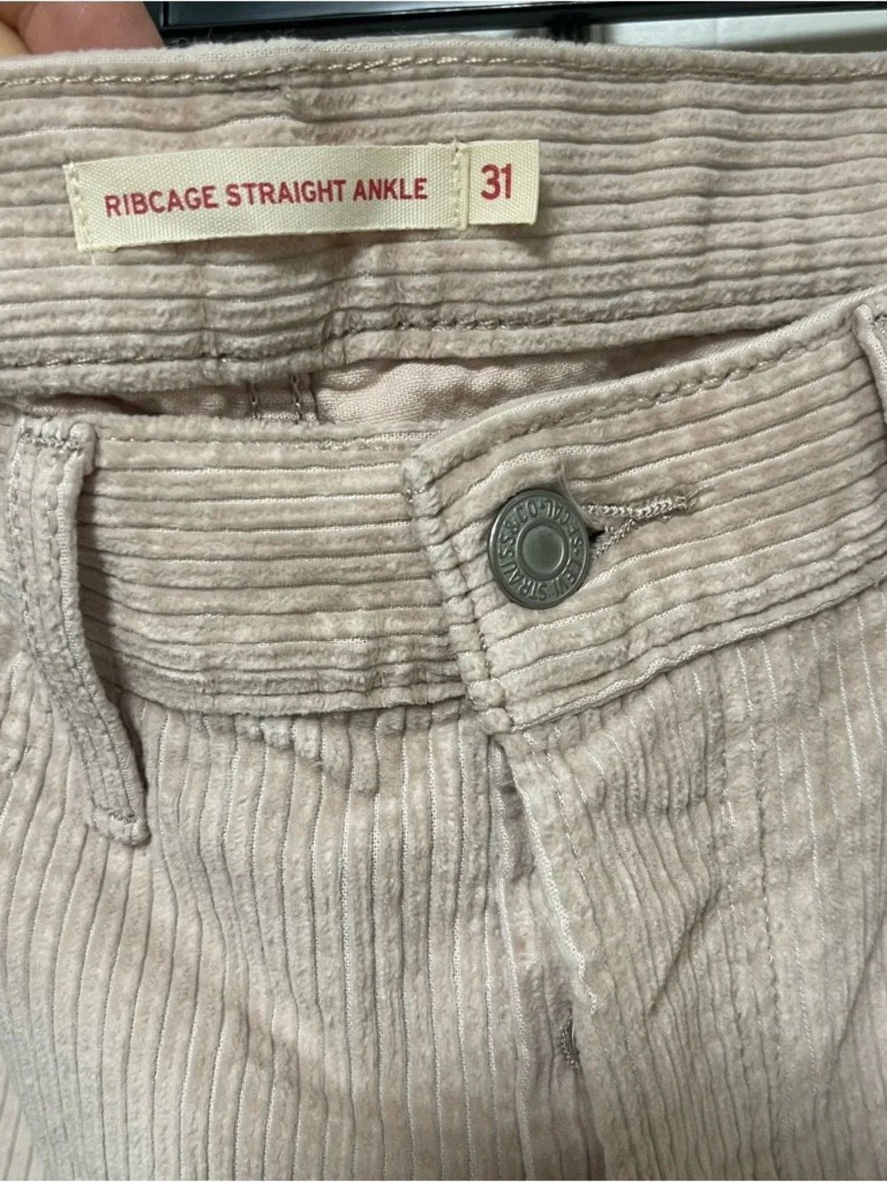 NWT Levi's Premium RIBCAGE STRAIGHT ANKLE CORDUROY WOMEN'S PANTS Sz 31x27 - Picture 10 of 13